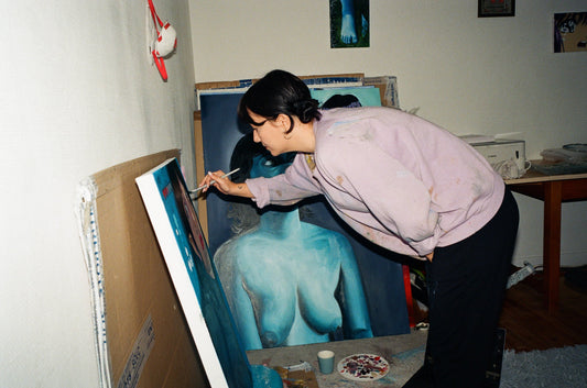 A day in the studio with Manon Blet